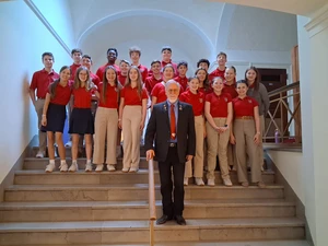Students with representative at Capitol